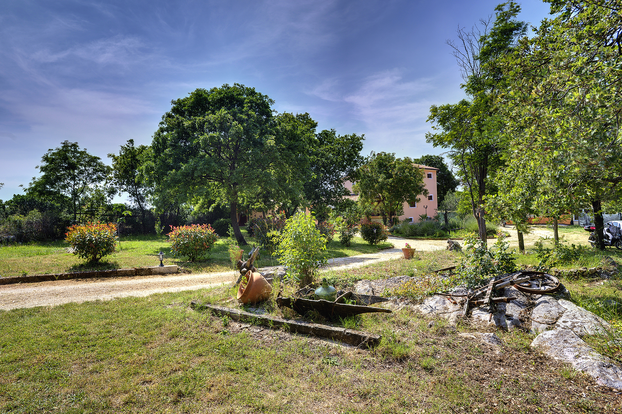 Villa con piscina con idromassaggio, terrazza, palestra e sauna