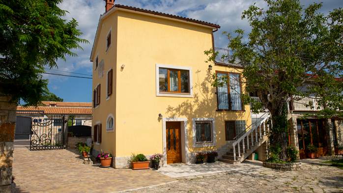 Beautiful rural oasis with apartments in quiet location in Istra, 21