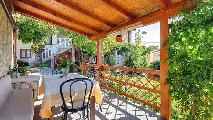 Beautiful rural oasis with apartments in quiet location in Istra, 20