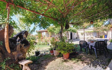 Beautiful rural oasis with apartments in quiet location in Istra