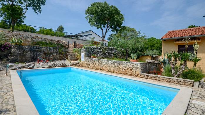 Villa with private pool, 3 bedrooms, WiFi, BBQ, 3