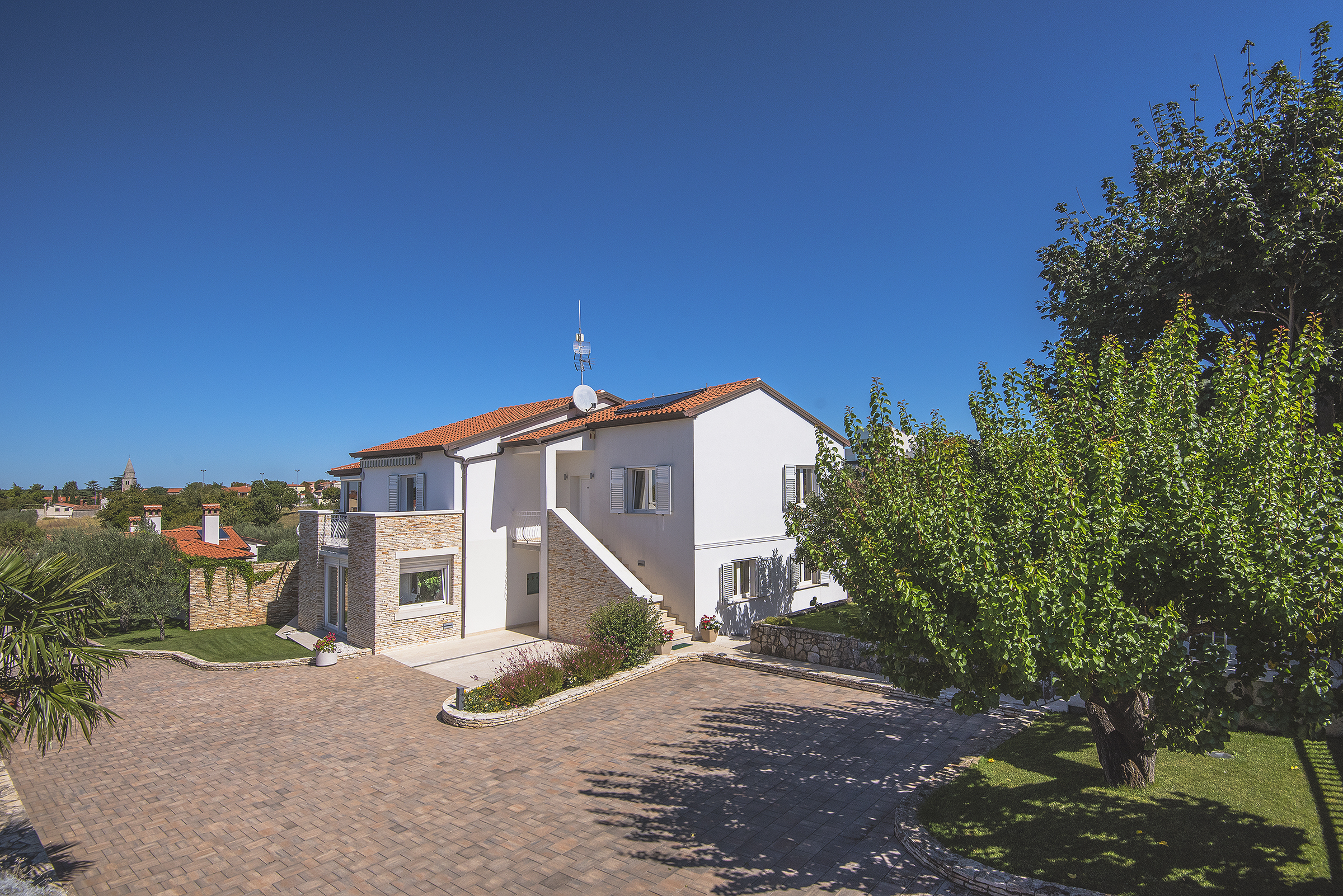 Villa mit privat Pool, Sauna und Fitnessraum