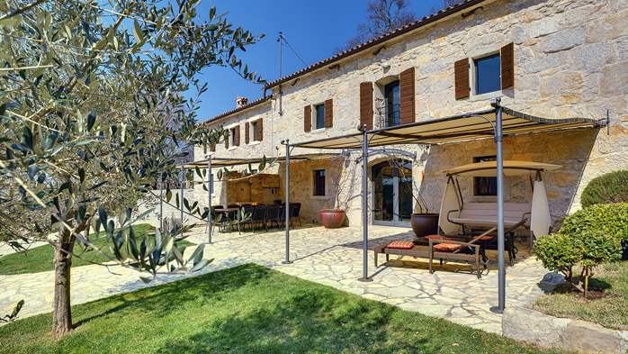 Rustic villa with pool within the borders of the Učka Nature Park, 9