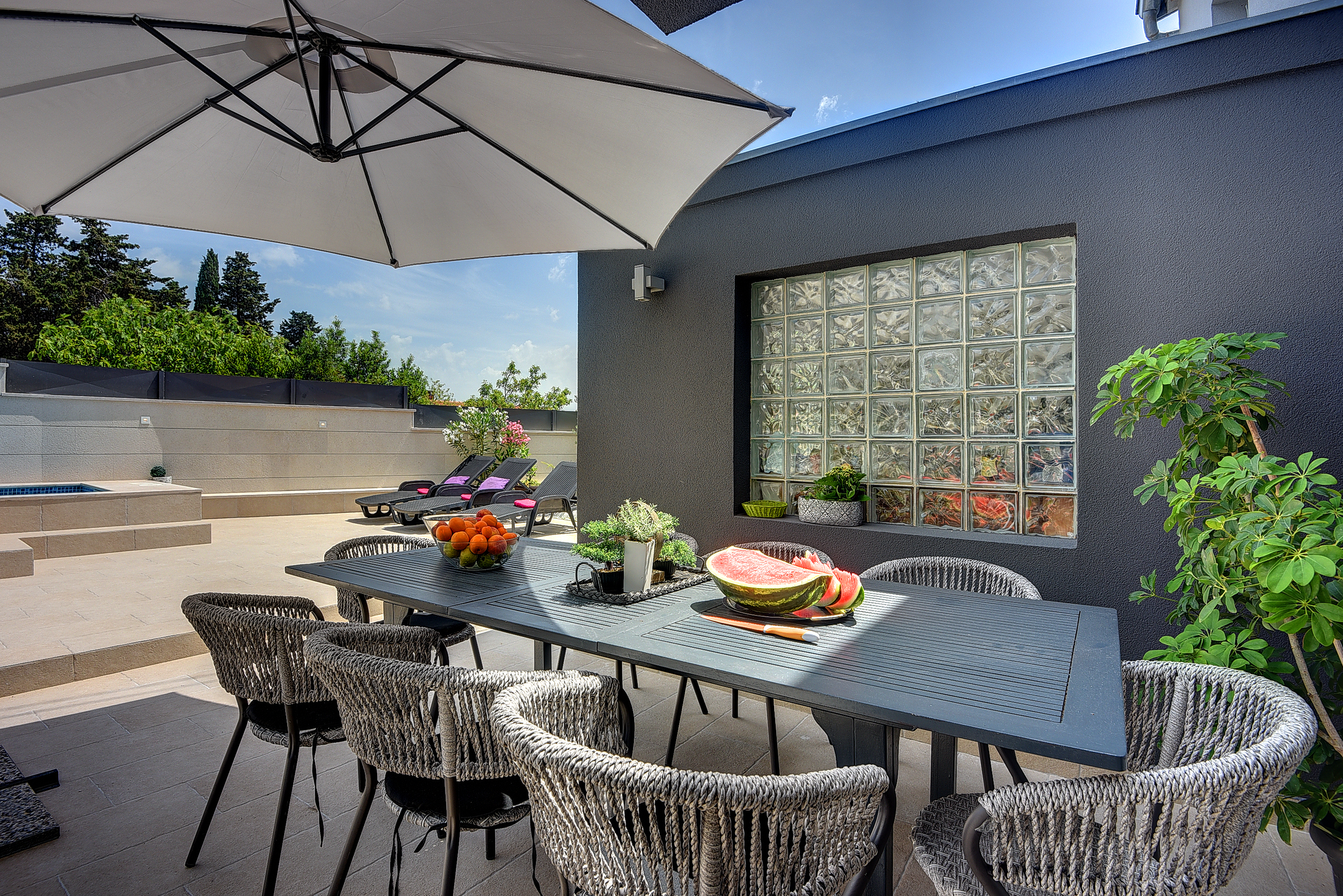 Casa vacanze con piscina a Ližnjan, WiFi, BBQ, 8 persone