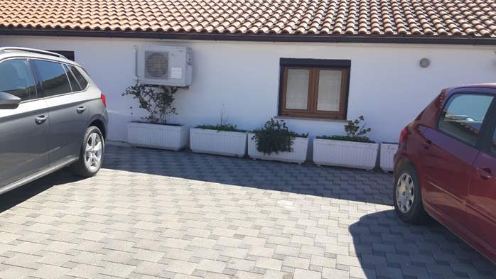 Beautiful detached house in Medulin with parking place and garden, 8