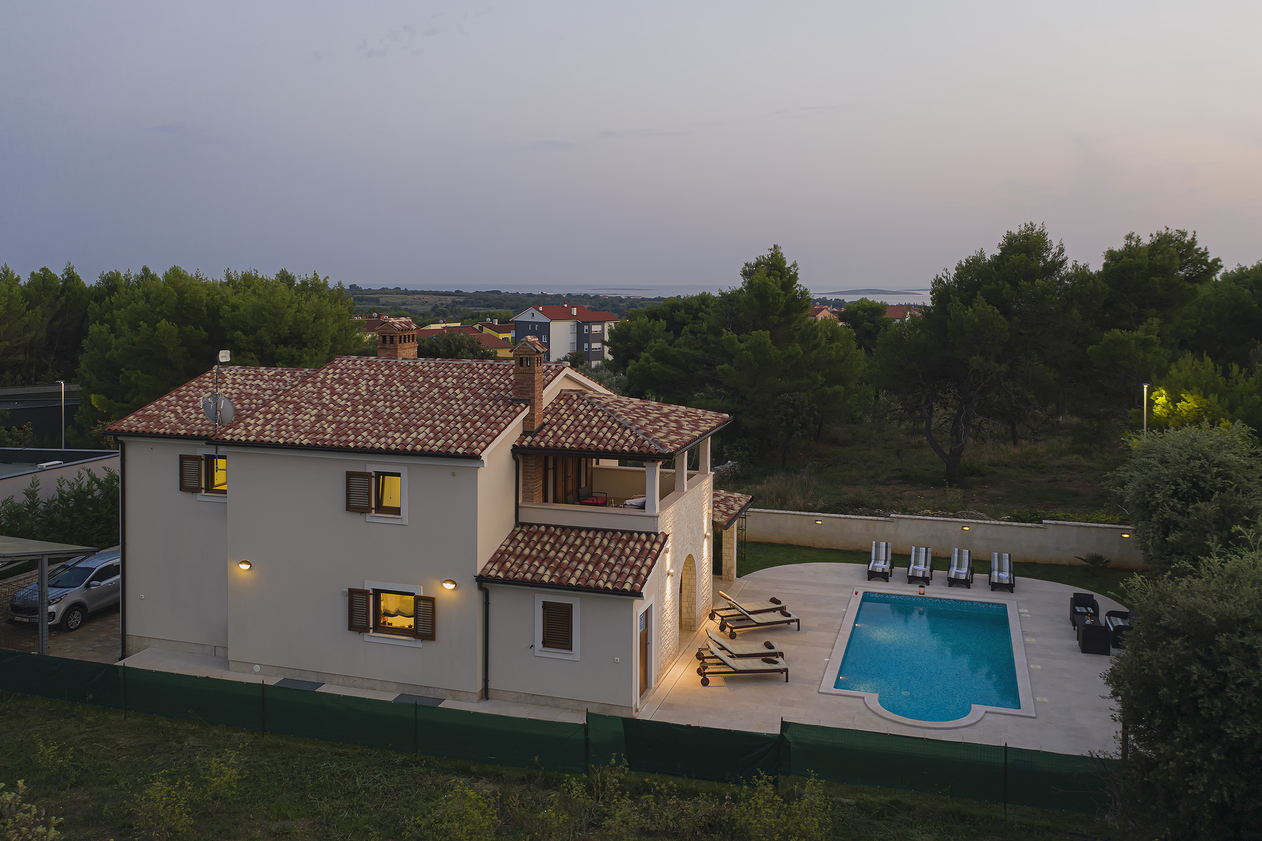 Incantevole villa in pietra a Medulin con piscina e terrazza