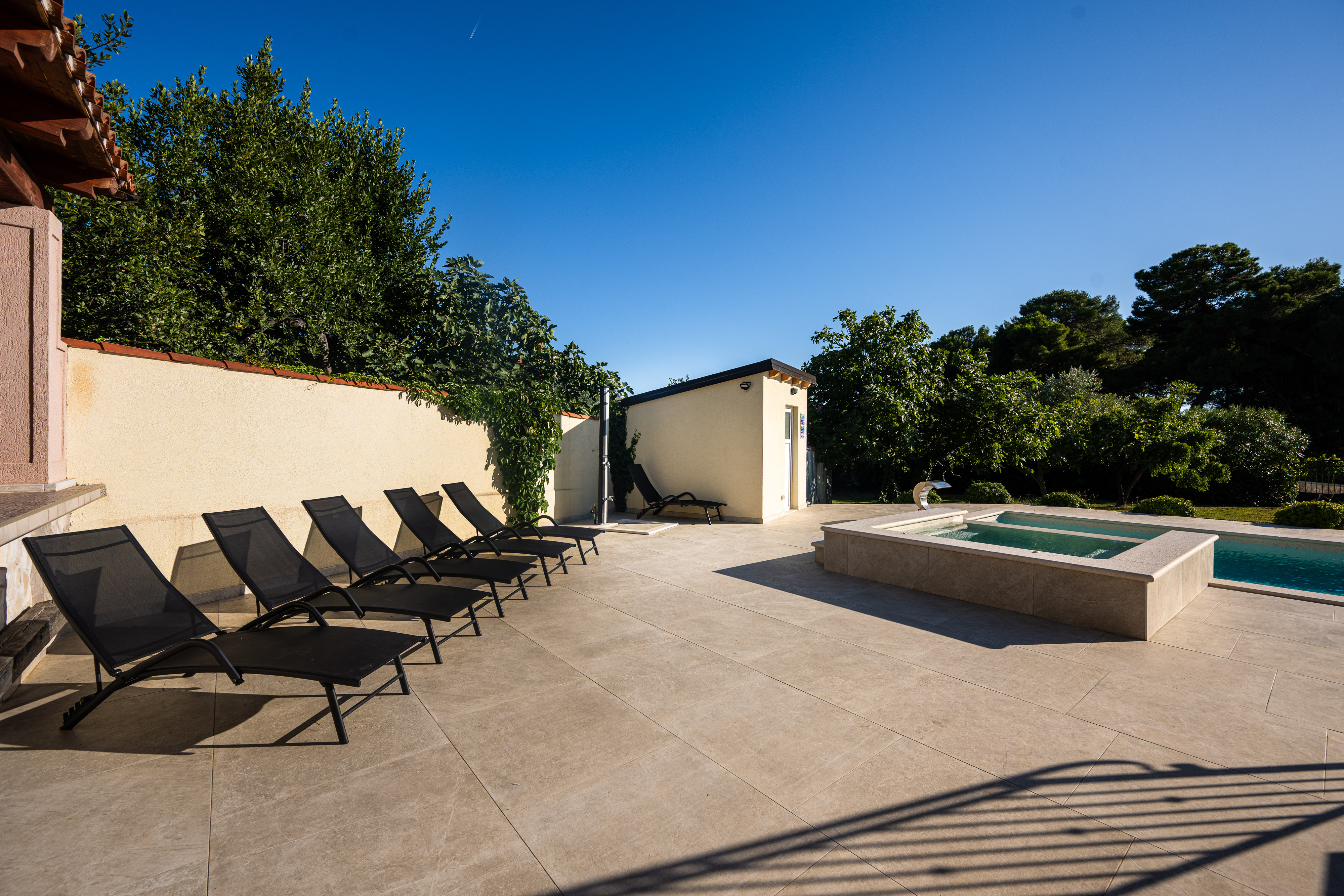 Graciously decorated house in Fažana with private pool