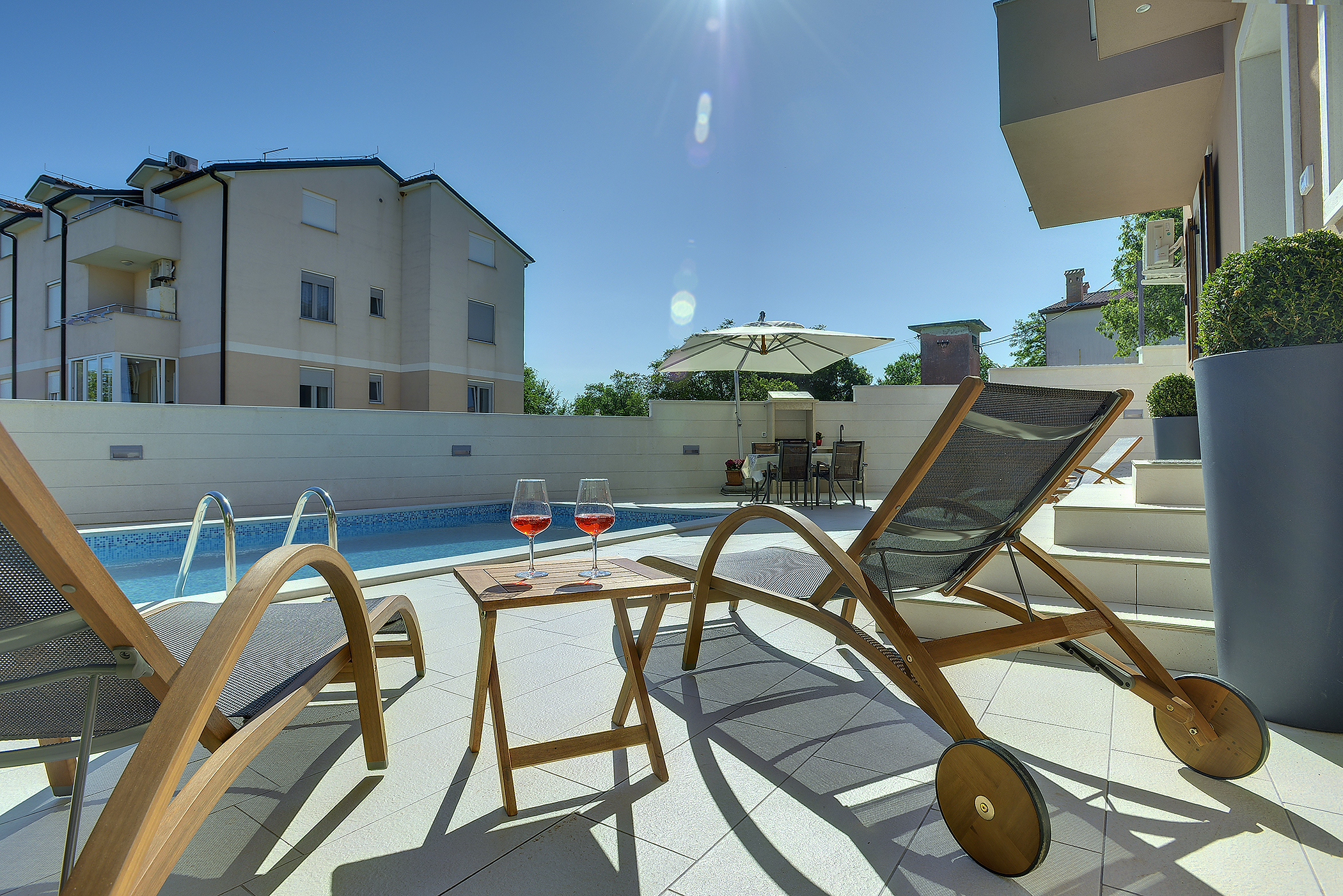 Moderno uređena vila s bazenom u Ližnjanu, ljubimci dobrodošli