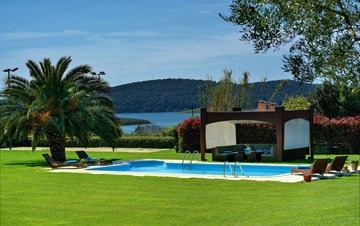 Villa a Pomer, piscina privata con idromassaggio