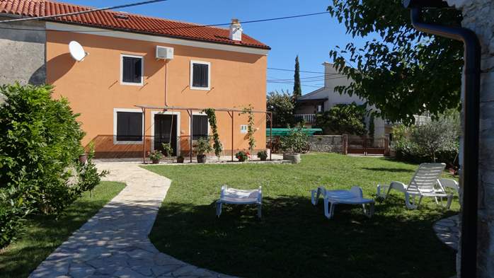 Renovated Istrian style house, sun terrace, garden, WIFI, 2