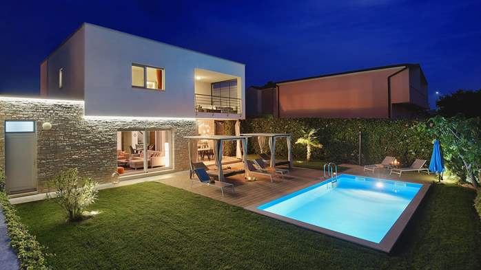 Modern villa with private pool and sun terrace close to Novigrad, 5