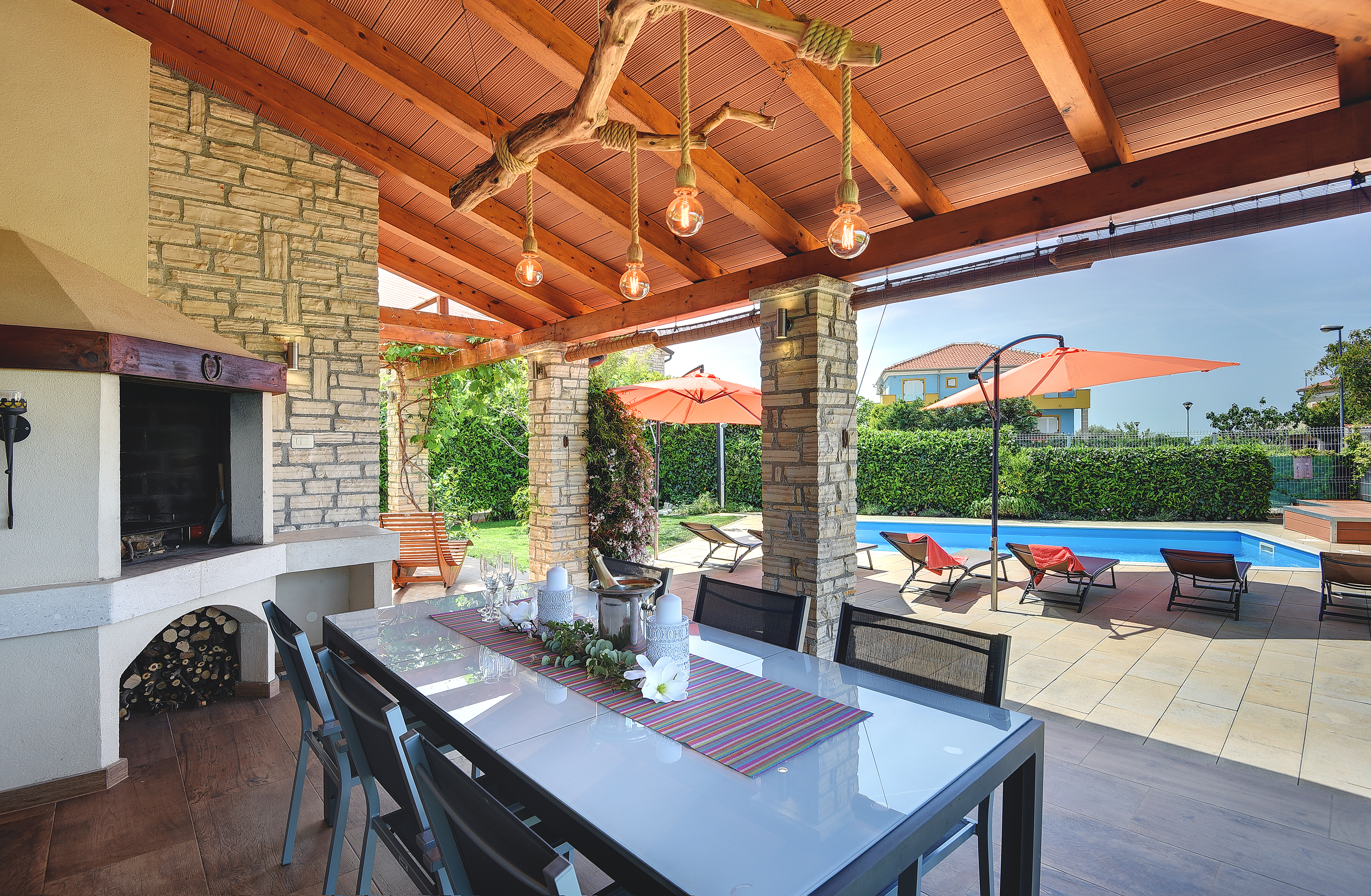 Villa mit Privatem Pool, neben Novigrad, für echt ein Traumurlaub