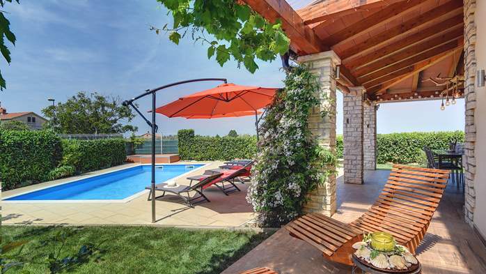 Vila s privatnim bazenom, blizu Novigrada, za savršeni odmor, 7