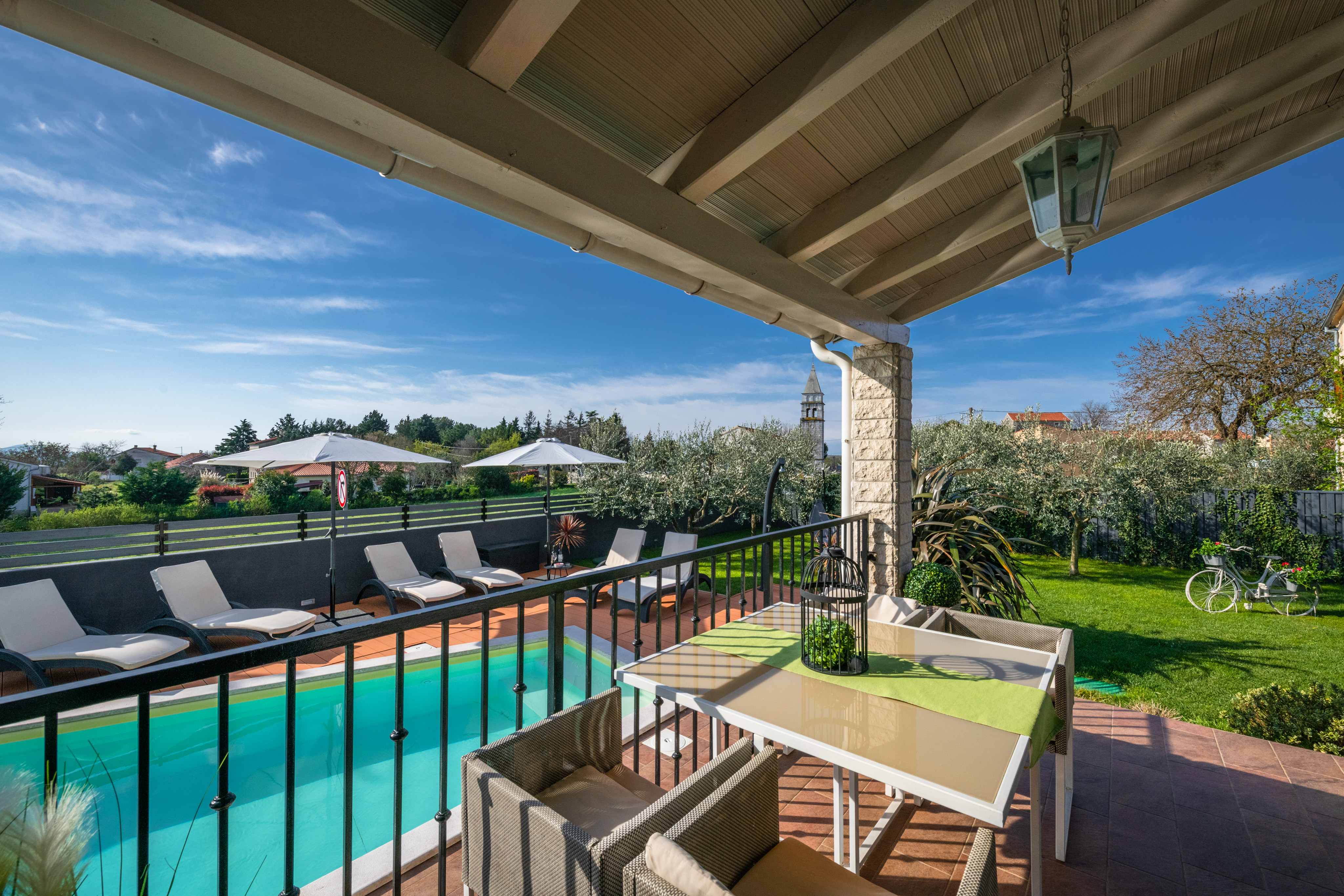 Rustical and charming villa in Krnica with pool, outdoor kitchen