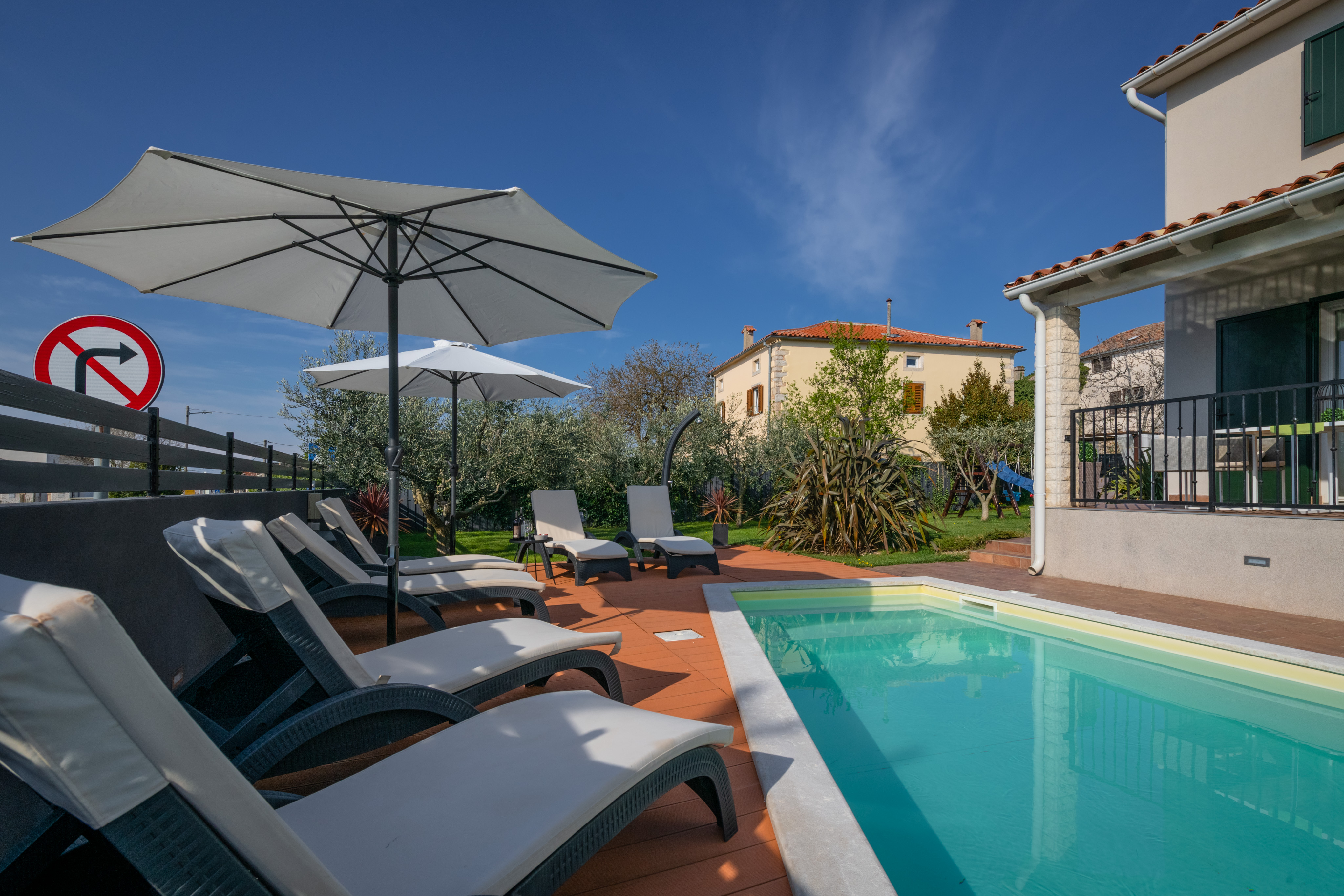 Rustical and charming villa in Krnica with pool, outdoor kitchen