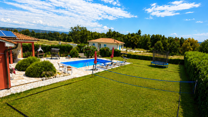Villa with pool, playground and sun terrace on a quiet location, 19
