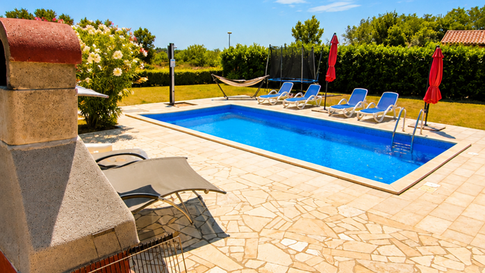 Villa with pool, playground and sun terrace on a quiet location, 10