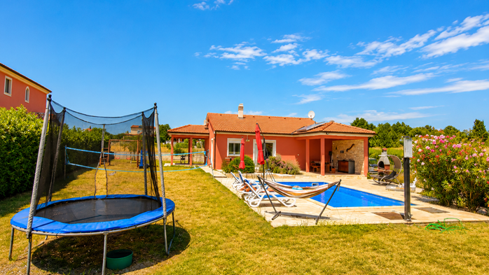 Villa with pool, playground and sun terrace on a quiet location, 15