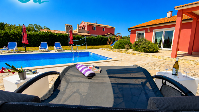 Villa with pool, playground and sun terrace on a quiet location, 17