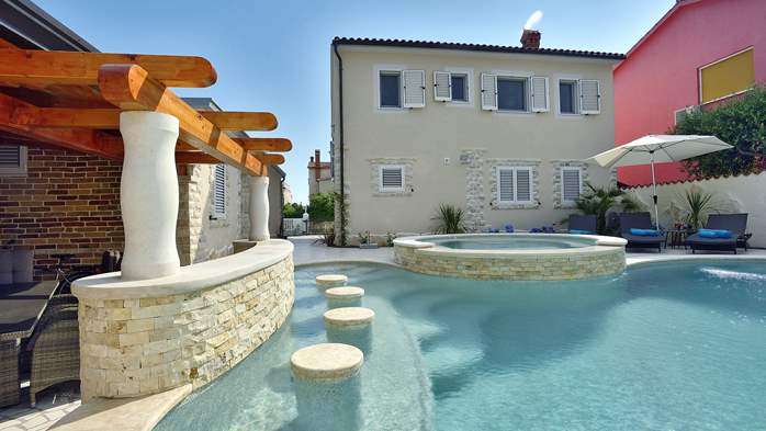 Very elegant and modern villa with pool with whirpool, in Medulin, 10