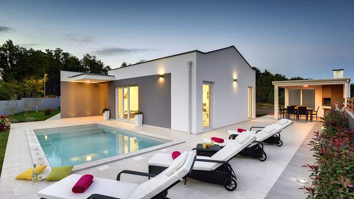 Villa con piscina riscaldata con idromassaggio e palestra, 2