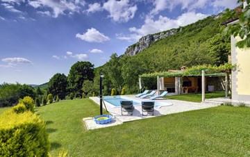 Villa für 10 personen in ruhiger Lage, Pool mit Whirlpool, WiFi