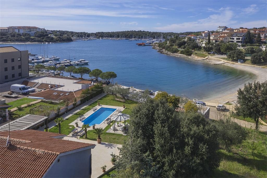 Vacation time in Pješćana uvala