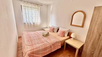 Spacious two storey apartment in Premantura, sea view balcony, 10