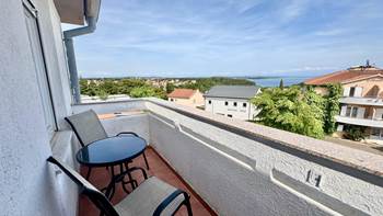 Spacious two storey apartment in Premantura, sea view balcony, 23