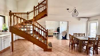 Spacious two storey apartment in Premantura, sea view balcony, 8