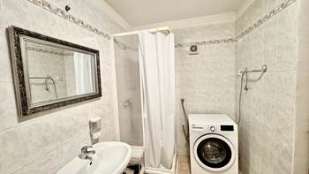 Spacious two storey apartment in Premantura, sea view balcony, 24