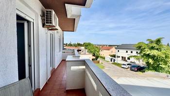 Spacious two storey apartment in Premantura, sea view balcony, 6