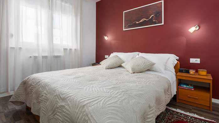 Air conditioned apartment with sea view, WiFi, SAT-TV, 4