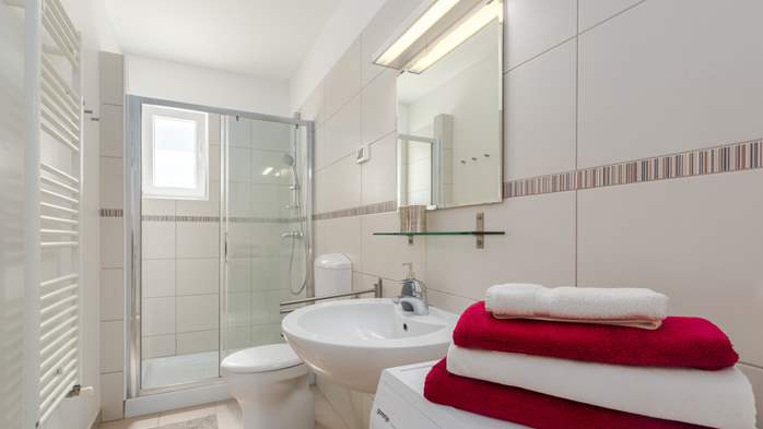 Apartment with 2 bedrooms, balcony, air condition, SAT-TV, WiFi, 10