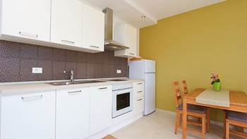 Apartment with 2 bedrooms, balcony, air condition, SAT-TV, WiFi, 4