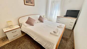 Ferienwohnung für 9 Personen mit Pool, Terrasse, Grill, 24