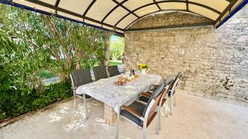Ferienwohnung für 9 Personen mit Pool, Terrasse, Grill, 27