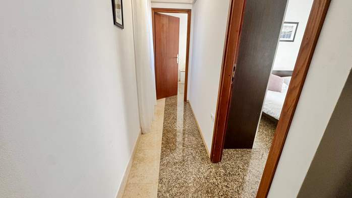 Apartment with shared pool, terrace, barbecue for 9 persons, 15