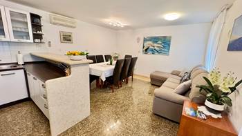 Ferienwohnung für 9 Personen mit Pool, Terrasse, Grill, 1