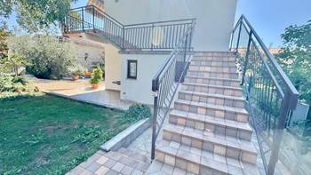 Apartment mit 2 Schlafzimmern, gemeinsamen Außenpool und Balkon, 17