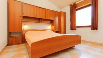 Appartamento carino a Medulin con 1 camera da letto, WiFi gratis, 1