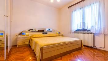 Rustic apartment with two bedrooms for 5 persons, WiFi, parking, 7