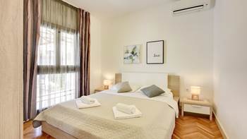 Deluxe apartment in Pula, with free WiFi, SAT-TV, air condition, 10