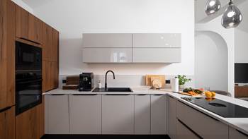 Geräumiges Apartment Viktoria in hervorragender Lage in Pula, 3