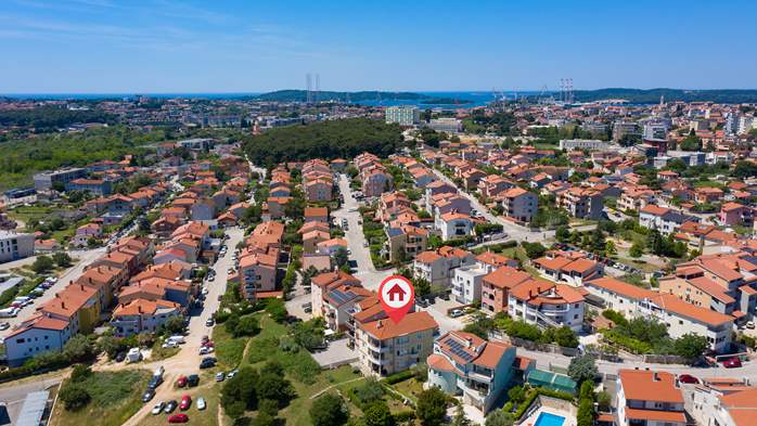 Prostrani apartman Viktoria na odličnoj lokaciji u Puli, 33