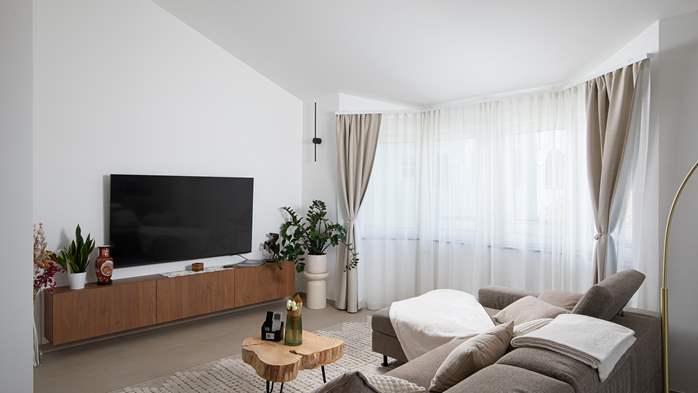 Prostrani apartman Viktoria na odličnoj lokaciji u Puli, 8