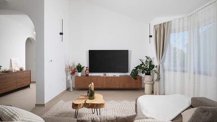 Prostrani apartman Viktoria na odličnoj lokaciji u Puli, 9