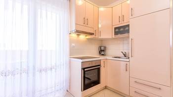Affordable apartment for 5 persons with free WiFi usage, 3