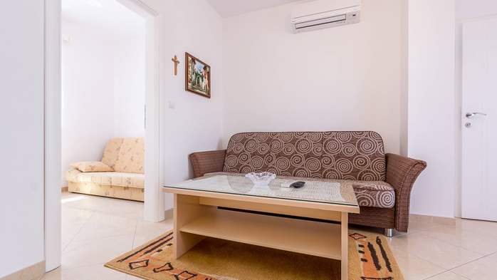 Appartamento accogliente per 5 persone con utilizzo WiFi gratuito, 1