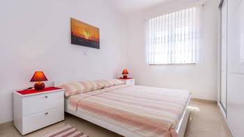 Affordable apartment for 5 persons with free WiFi usage, 7